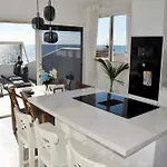 Beachfront Heaven - Carvajal Διαμέρισμα