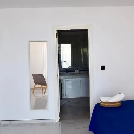 Beachfront Heaven - Carvajal Appartement *