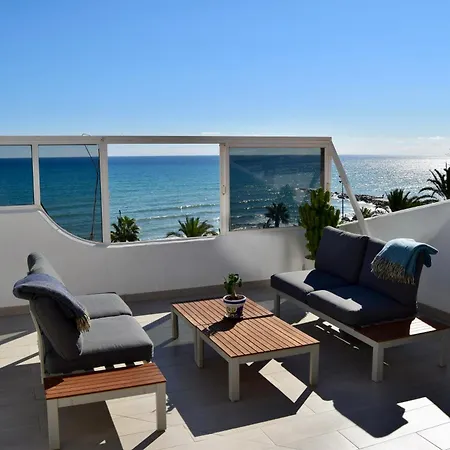 Beachfront Heaven - Carvajal 아파트 푸엔히롤라