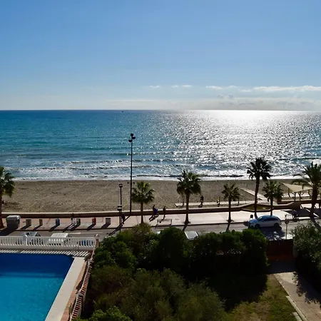 Beachfront Heaven - Carvajal פואנגירולה