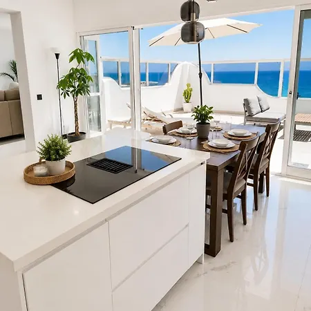 Beachfront Heaven - Carvajal Fuengirola