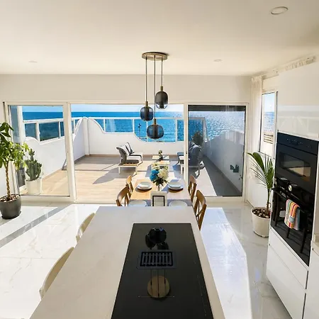 Beachfront Heaven - Carvajal Fuengirola