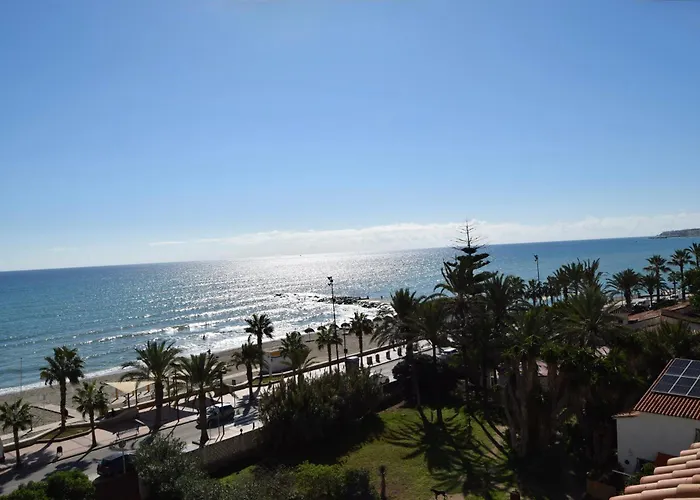 Beachfront Heaven - Carvajal *