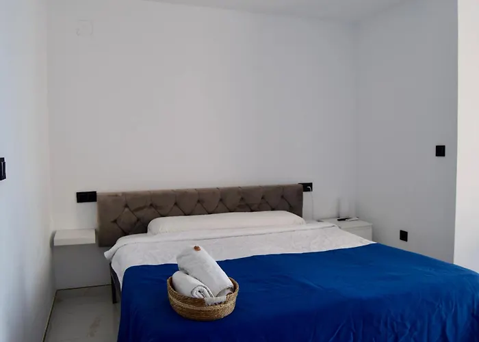 Beachfront Heaven - Carvajal Appartement