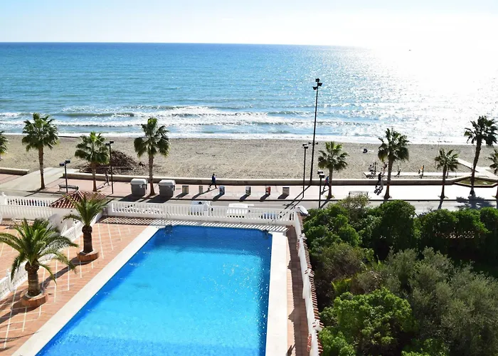 Beachfront Heaven - Carvajal *