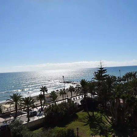 Beachfront Heaven - Carvajal *