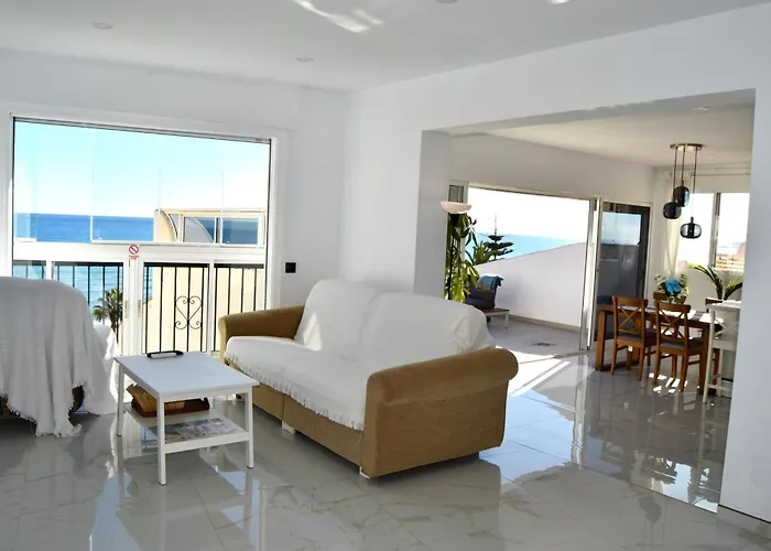 Beachfront Heaven - Carvajal * Фуэнхирола